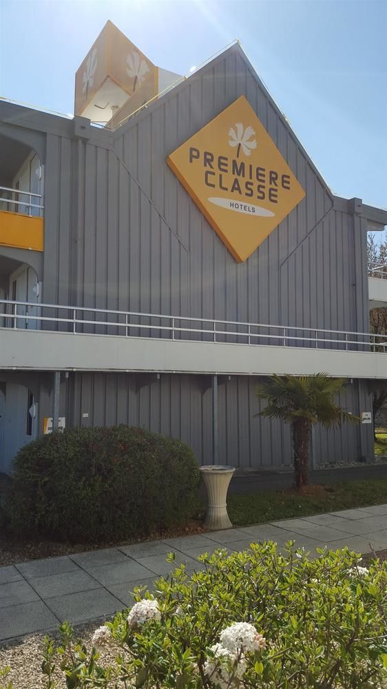 Premiere Classe Lyon Est Aeroport Saint Exupery Ngoại thất bức ảnh